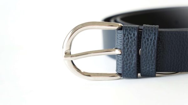 Stilingas odinis moteriškas diržas Vilnius Fashion Belts, pagamintas Lietuvoje