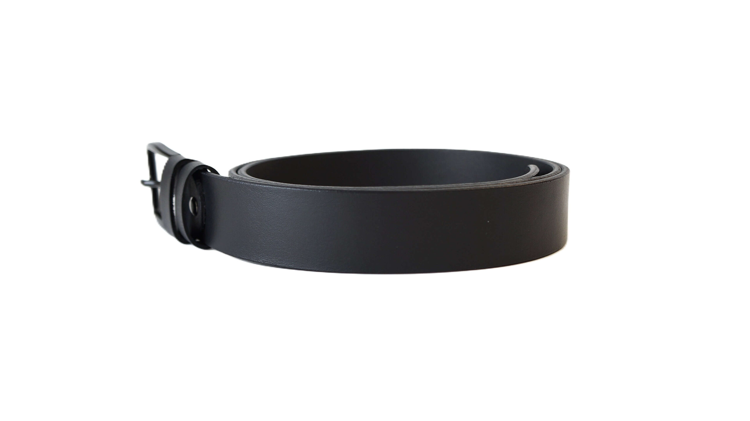 Juodas odinis moteriškas diržas 3,5 cm